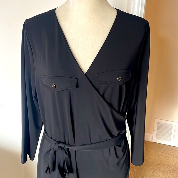 Talbots V-Neck Faux Wrap Dress 3/4 Sleeves. - Picture 3 of 9